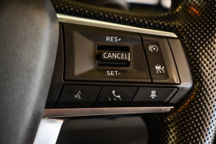 2024 Mitsubishi Outlander ES