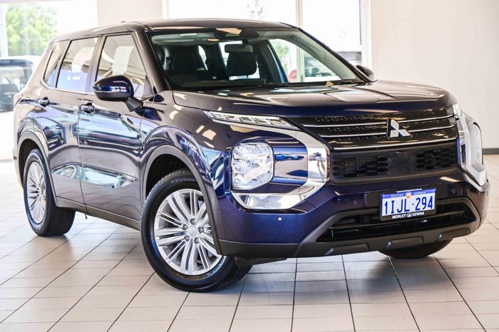 2024 Mitsubishi Outlander ES