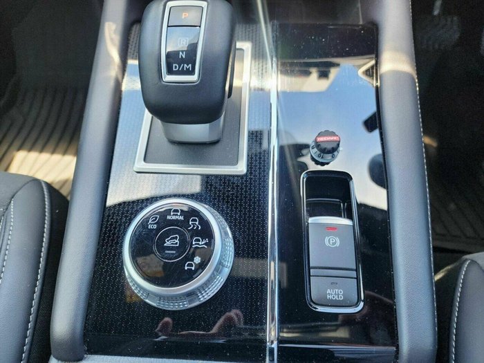 2023 Mitsubishi Outlander LS Black Edition