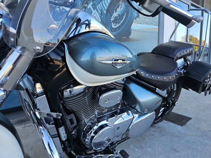 2011 Suzuki VL800T (BOULEVARD C50T) White