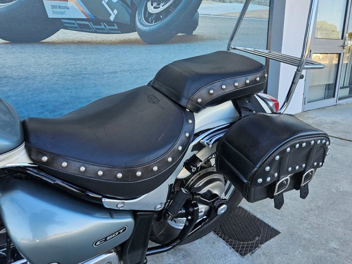 2011 Suzuki VL800T (BOULEVARD C50T) White