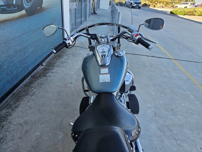 2011 Suzuki VL800T (BOULEVARD C50T) White