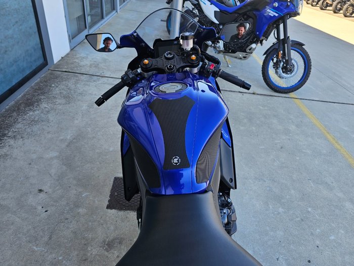 2024 Yamaha YZF-R7LA Blue