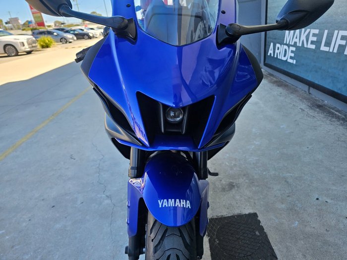 2024 Yamaha YZF-R7LA Blue