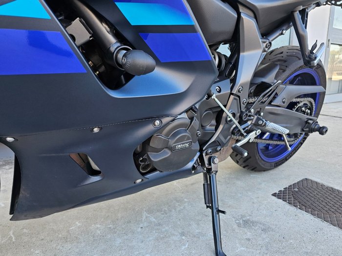 2024 Yamaha YZF-R7LA Blue