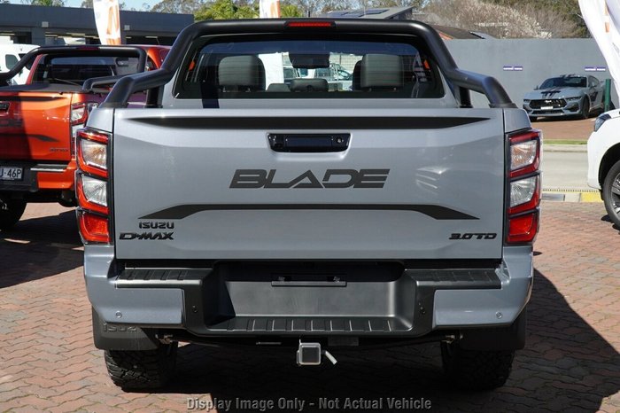 2026 Isuzu D-MAX BLADE
