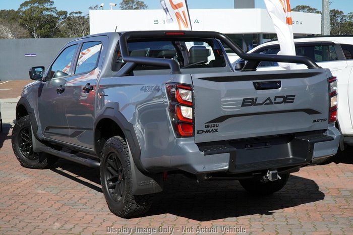 2026 Isuzu D-MAX BLADE