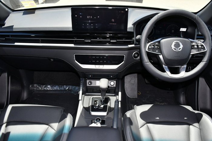 2025 KGM Musso Advance