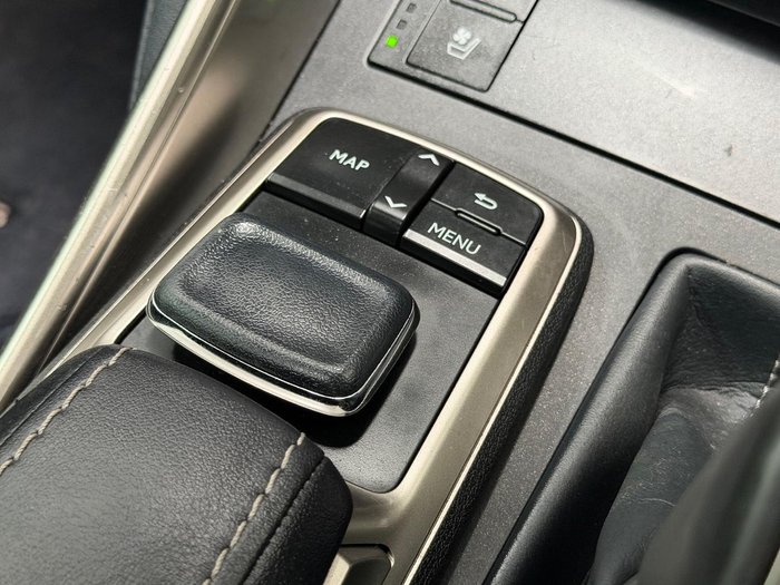 2018 Lexus IS 350 Sports Luxury GSE31R Titanium Silver