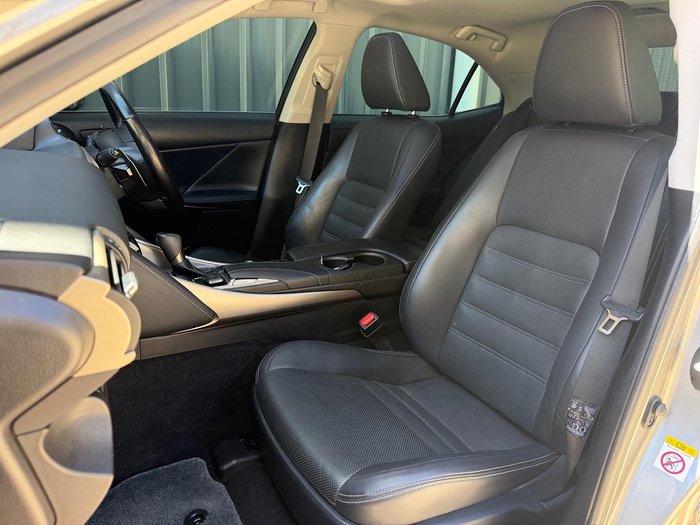 2018 Lexus IS 350 Sports Luxury GSE31R Titanium Silver