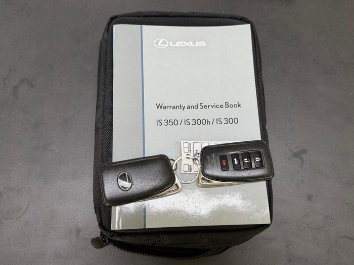 2018 Lexus IS 350 Sports Luxury GSE31R Titanium Silver