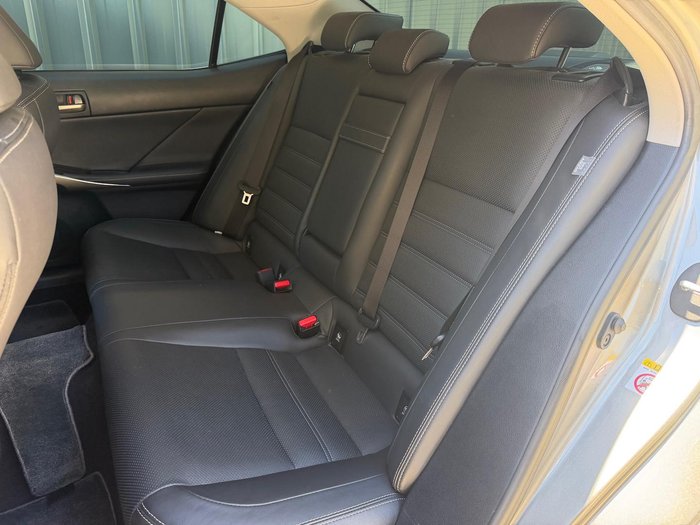 2018 Lexus IS 350 Sports Luxury GSE31R Titanium Silver