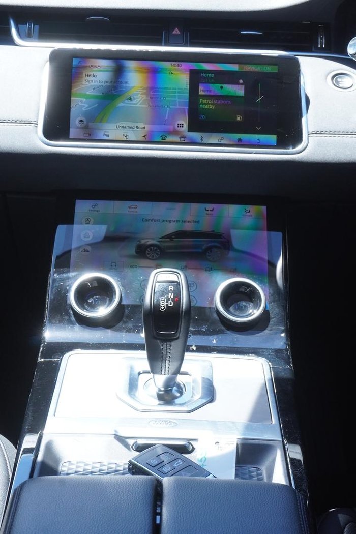 2019 Land Rover Range Rover Evoque P200 SE