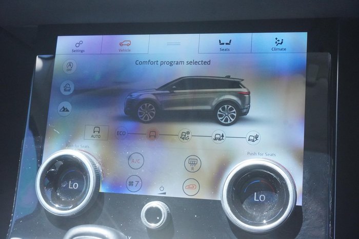 2019 Land Rover Range Rover Evoque P200 SE