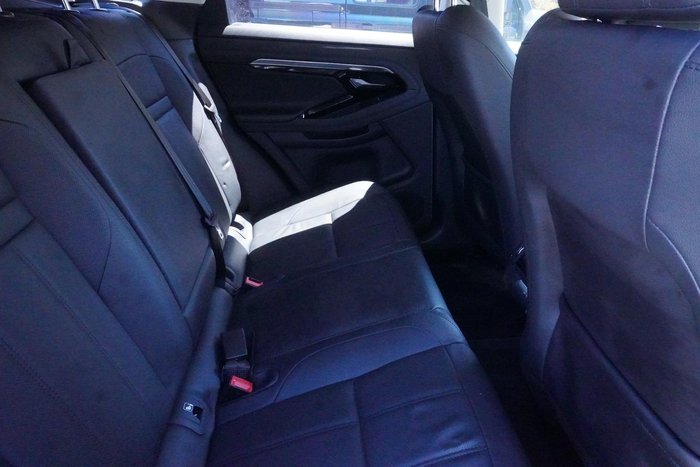 2019 Land Rover Range Rover Evoque P200 SE