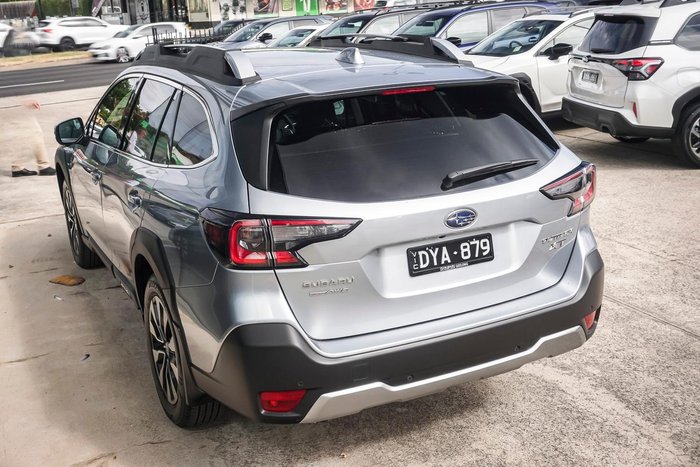 2025 Subaru Outback AWD Touring XT