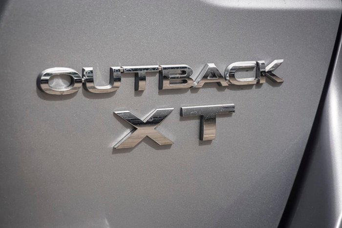 2025 Subaru Outback AWD Touring XT