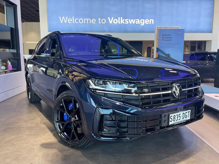 2025 Volkswagen Touareg R