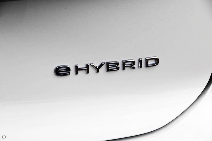 2025 Volkswagen Touareg R