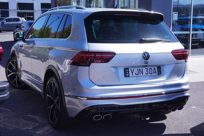 2022 Volkswagen Tiguan R