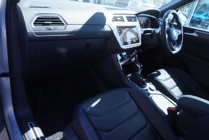 2022 Volkswagen Tiguan R