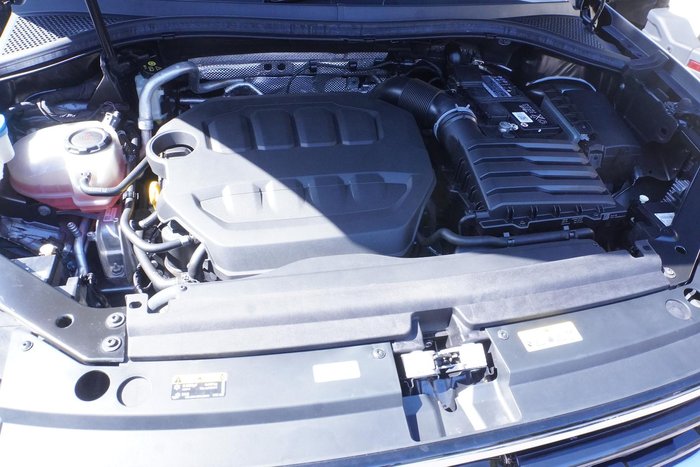 2022 Volkswagen Tiguan R