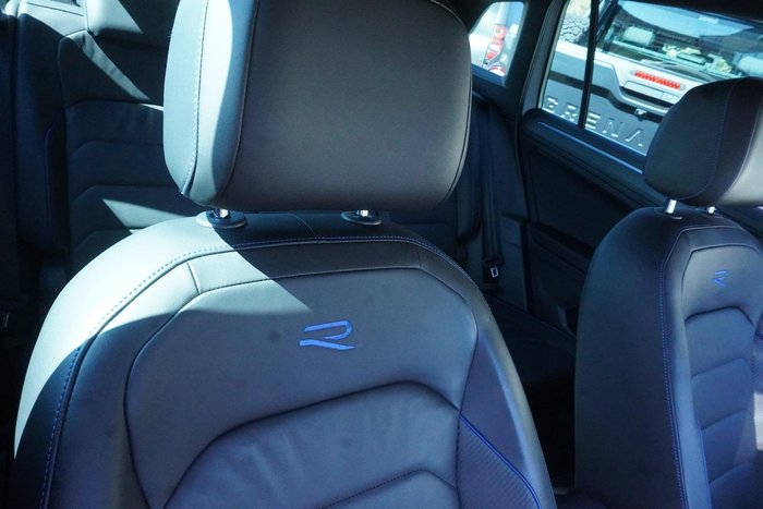 2022 Volkswagen Tiguan R