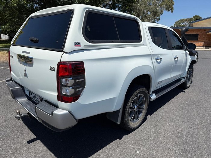 2020 Mitsubishi Triton GLX-R