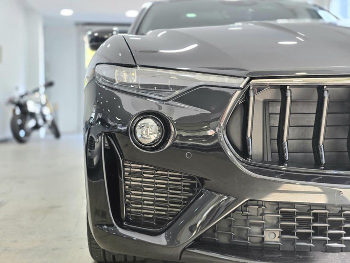 2022 Maserati Levante Modena