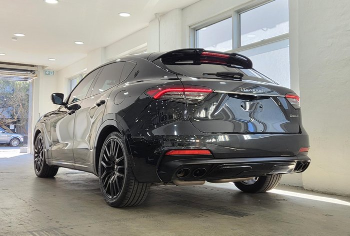 2022 Maserati Levante Modena