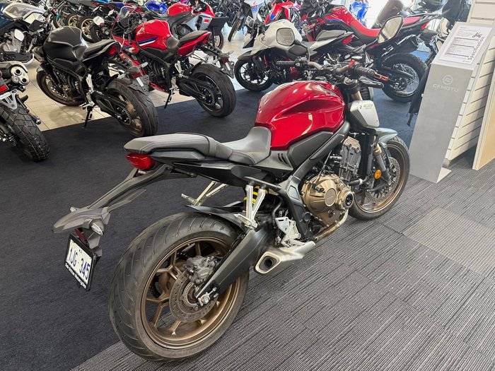 2019 Honda CB650R CB Red