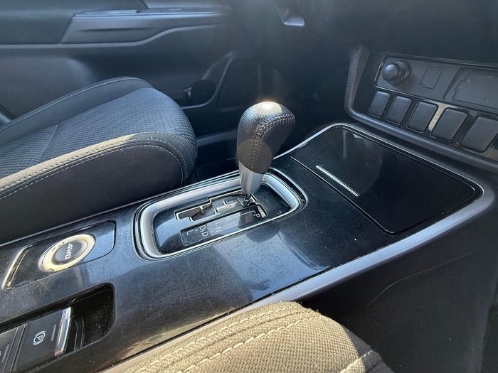 2017 Mitsubishi Outlander LS Safety Pack ZK MY17 4X4 On Demand White