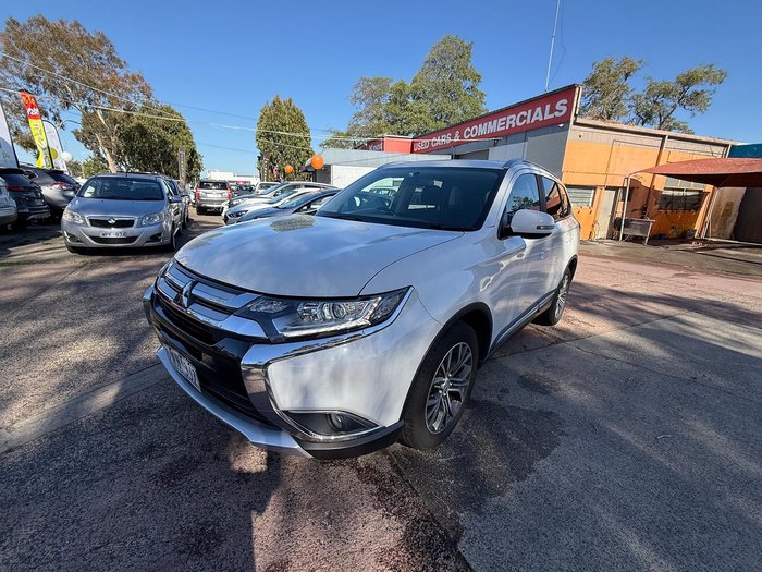 2017 Mitsubishi Outlander LS Safety Pack ZK MY17 4X4 On Demand White