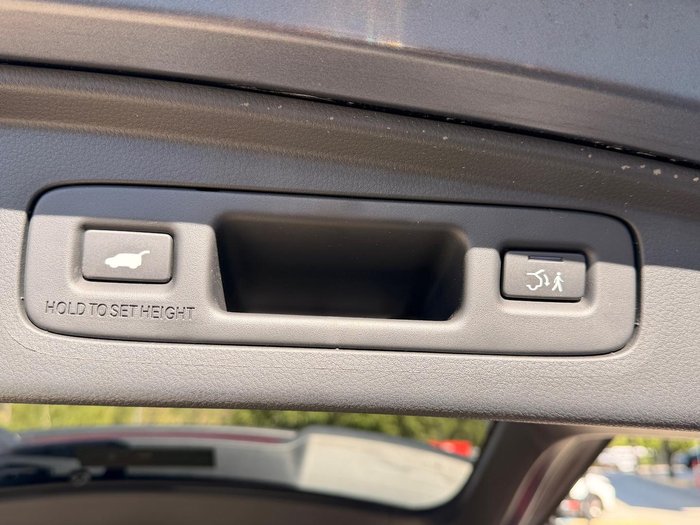 2024 Honda CR-V VTi LX