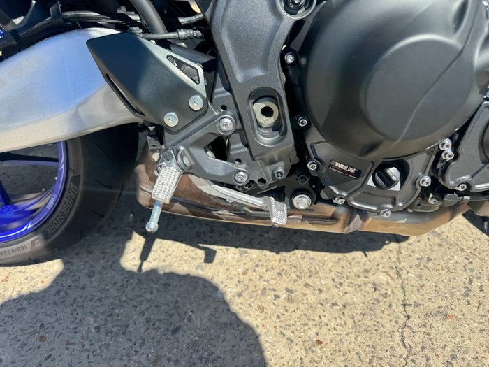 2024 Yamaha MT-09A SP (MT-09SP) SILVER