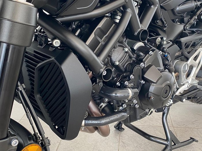 2022 Yamaha MXT850D Niken GT MXT Black