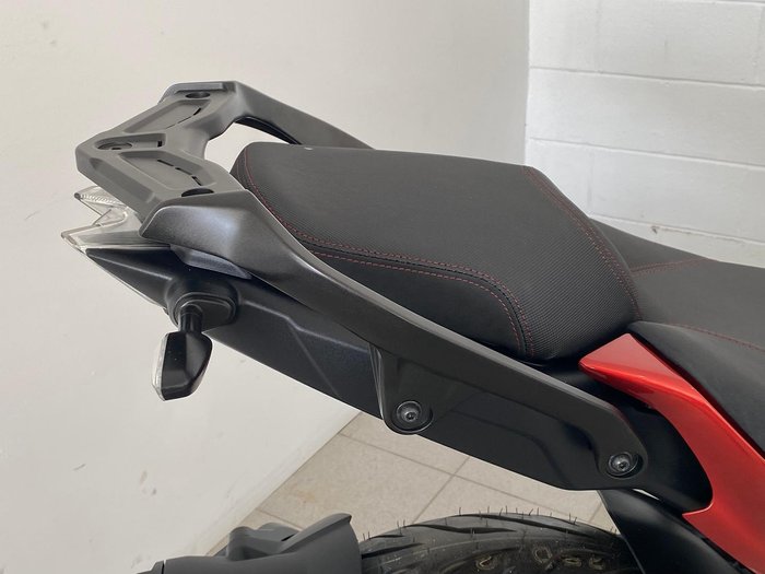 2022 Yamaha MXT850D Niken GT MXT Black