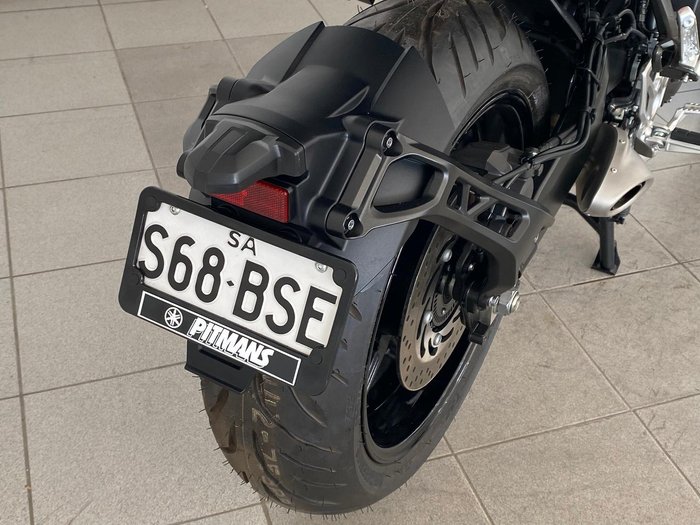 2022 Yamaha MXT850D Niken GT MXT Black