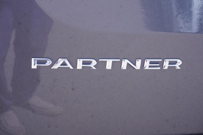 2021 Peugeot Partner 130 THP