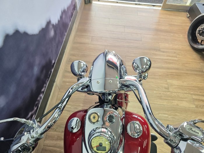 2014 INDIAN CHIEF CLASSIC RED