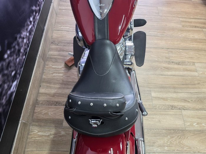 2014 INDIAN CHIEF CLASSIC RED