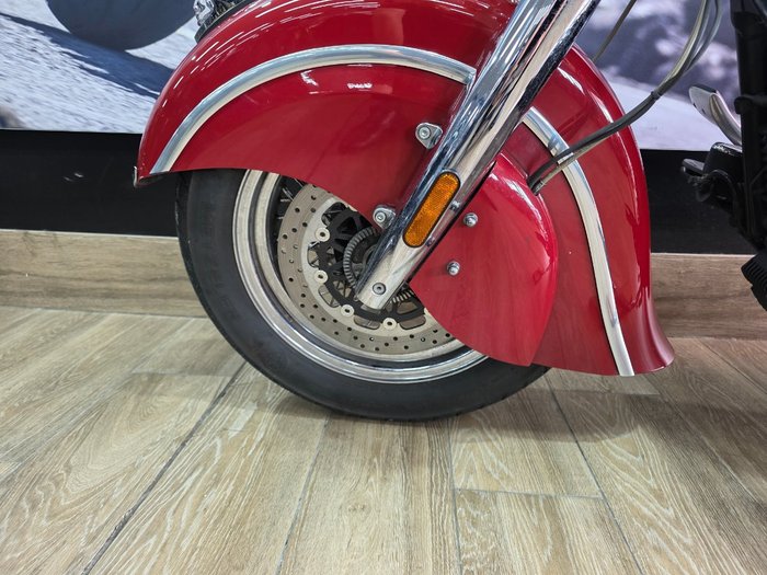 2014 INDIAN CHIEF CLASSIC RED