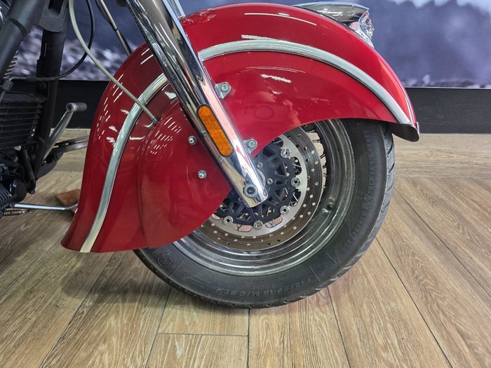 2014 INDIAN CHIEF CLASSIC RED