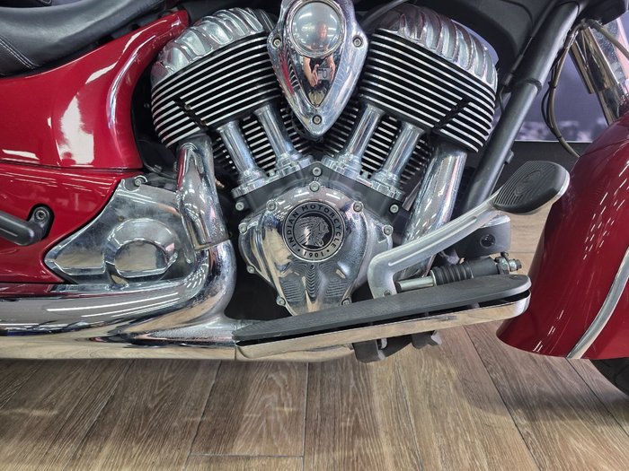 2014 INDIAN CHIEF CLASSIC RED