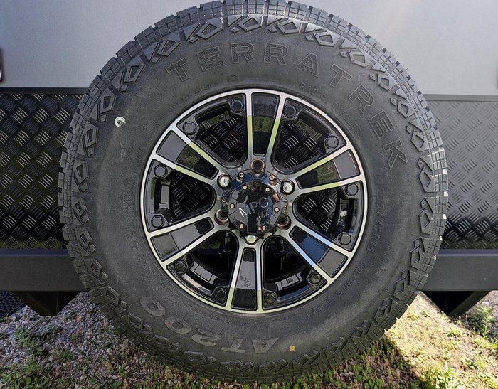 2025 JB Caravans Dirt Roader (19'6)