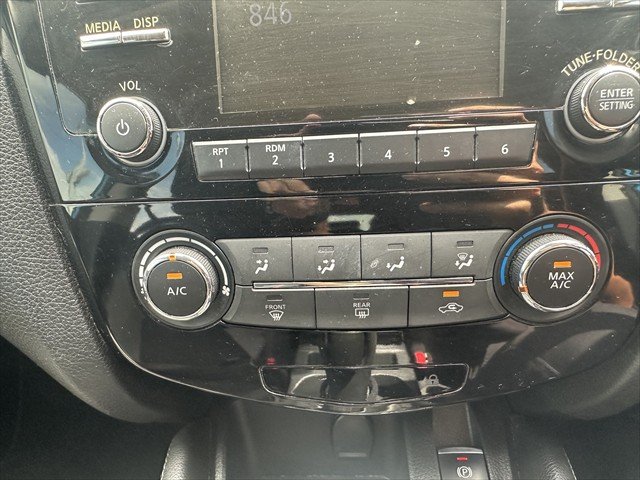 2018 Nissan QASHQAI ST