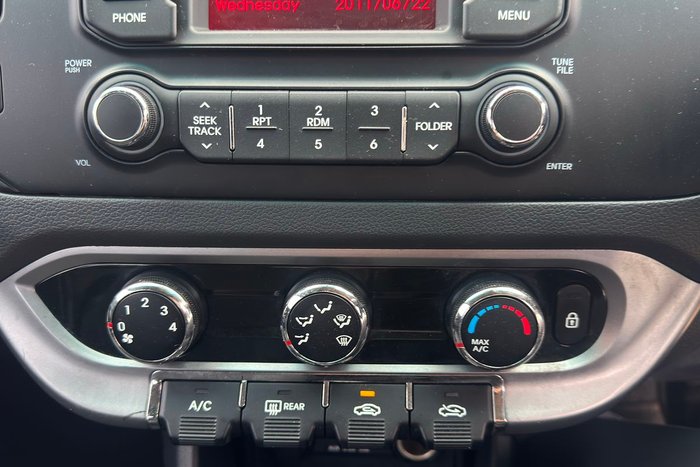 2012 Kia Rio S