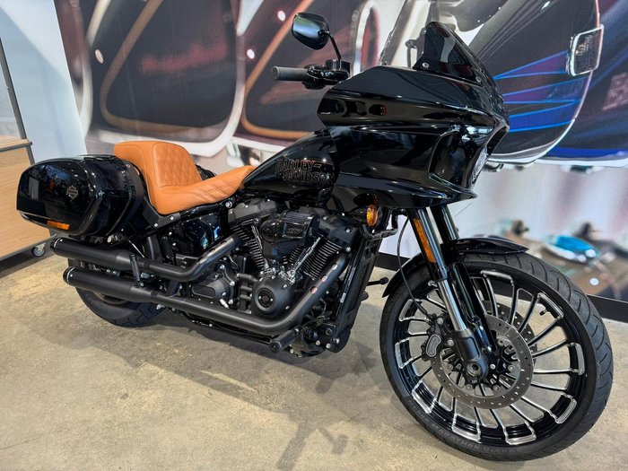 2022 Harley-Davidson Low Rider ST 117 (FXLRST) Softail Black