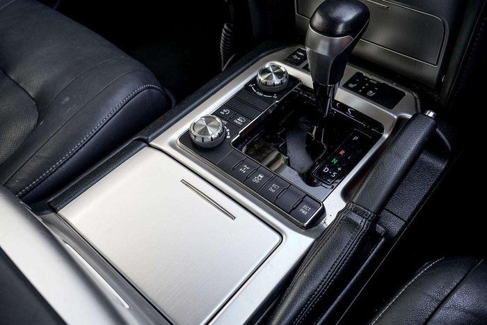 2019 Toyota Landcruiser Sahara