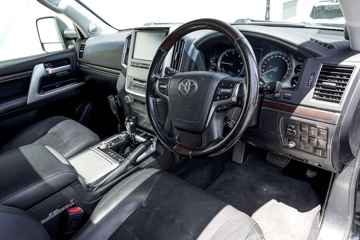 2019 Toyota Landcruiser Sahara